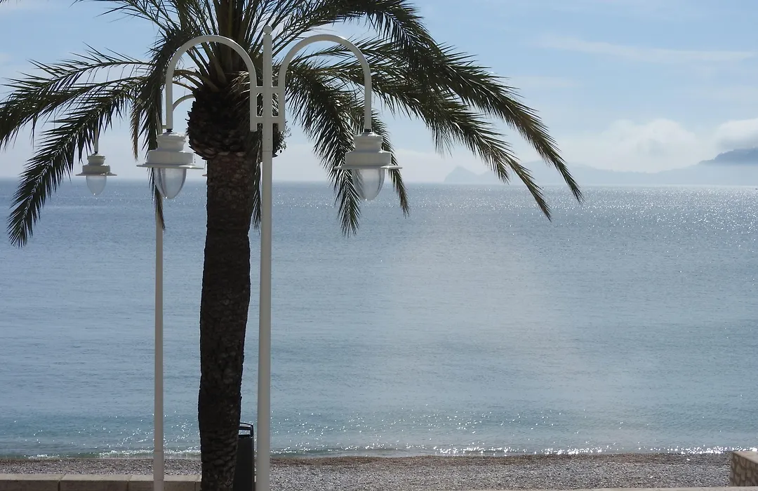 The Beach House Studios & Suites-1